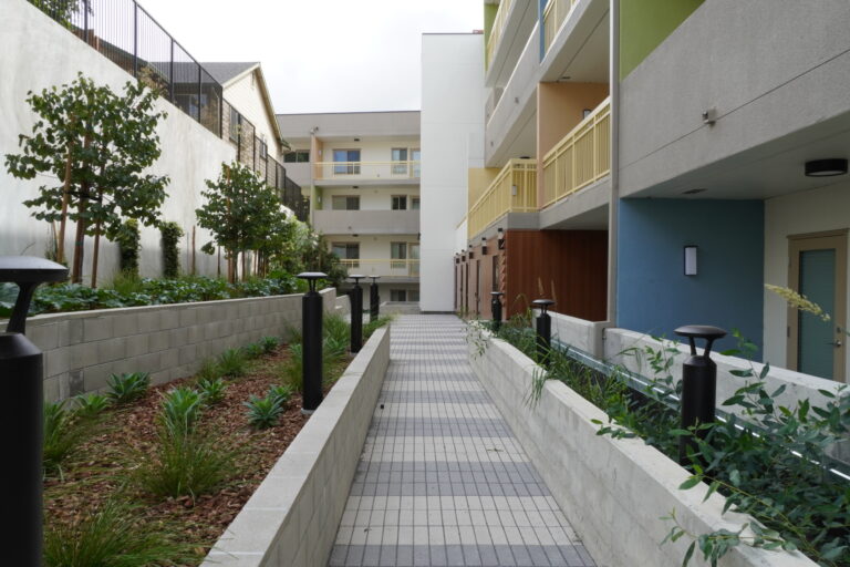 vertical siding for houses