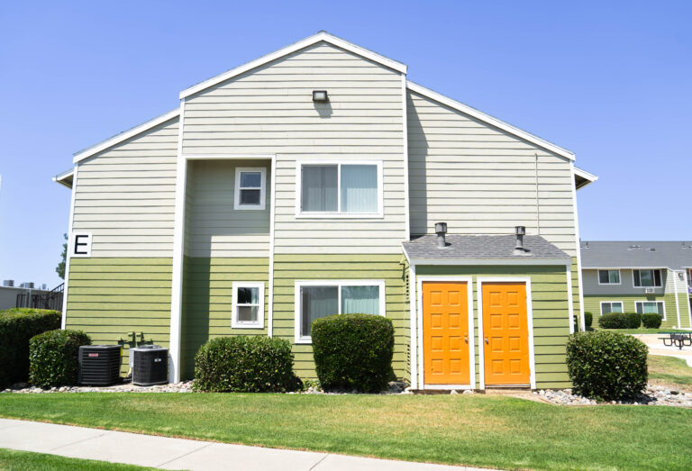 vertical siding for houses