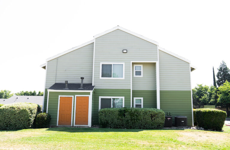 vertical siding for houses