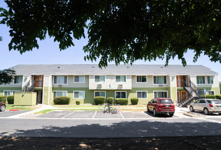 vertical siding for houses