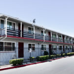 apartment window replacement