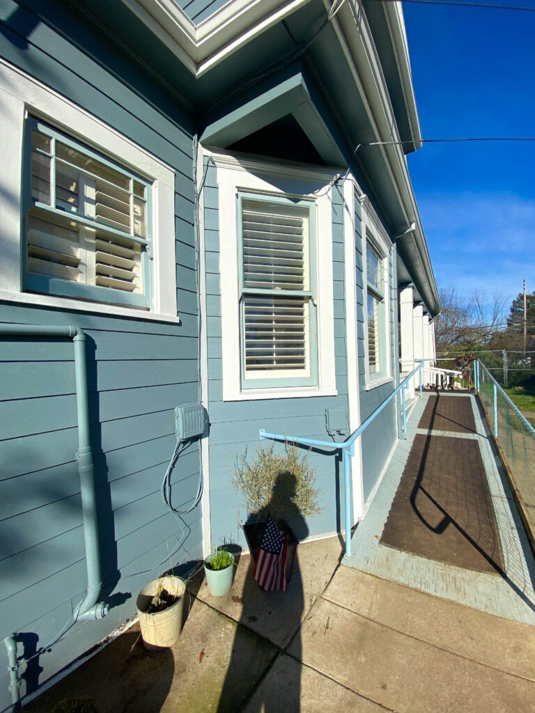 condo replacement windows