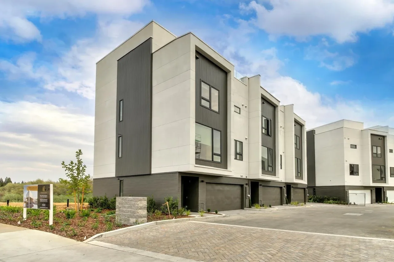 West Oak Townhomes — Siding Installation Project | Heritage Exteriors