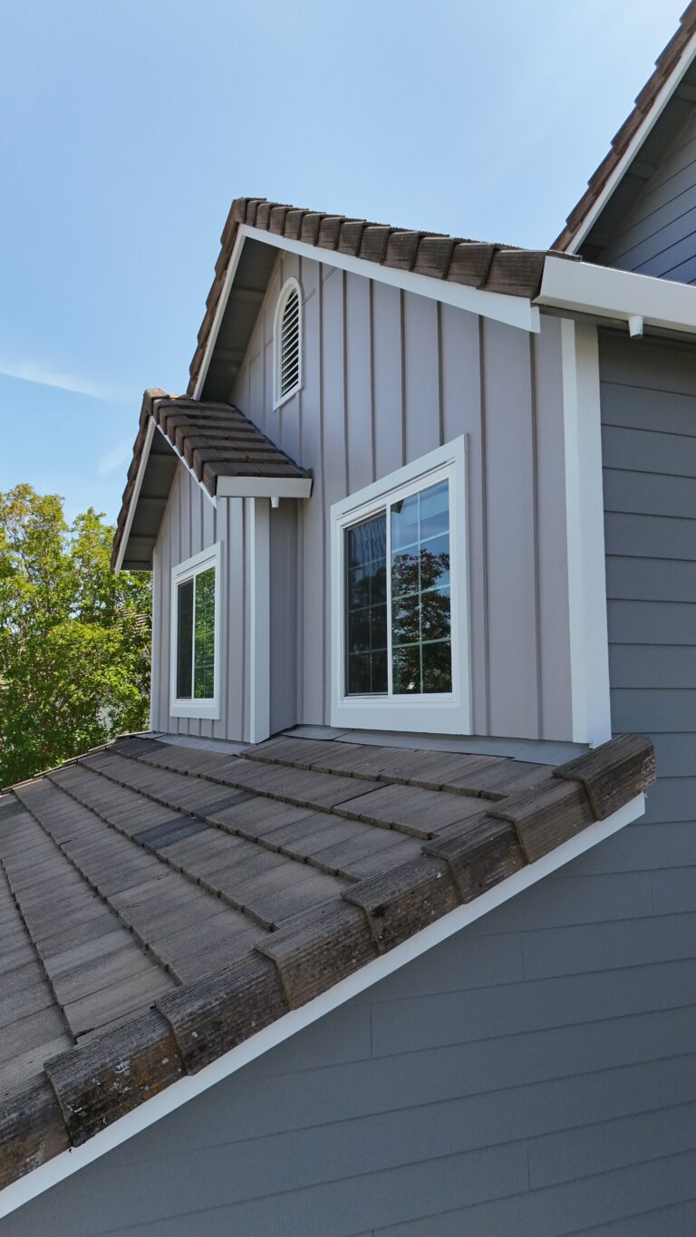 wood house siding