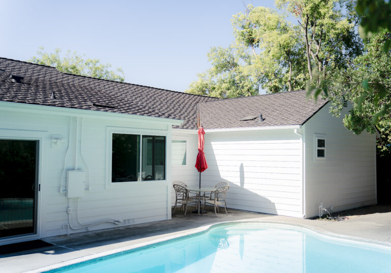 vertical siding on house